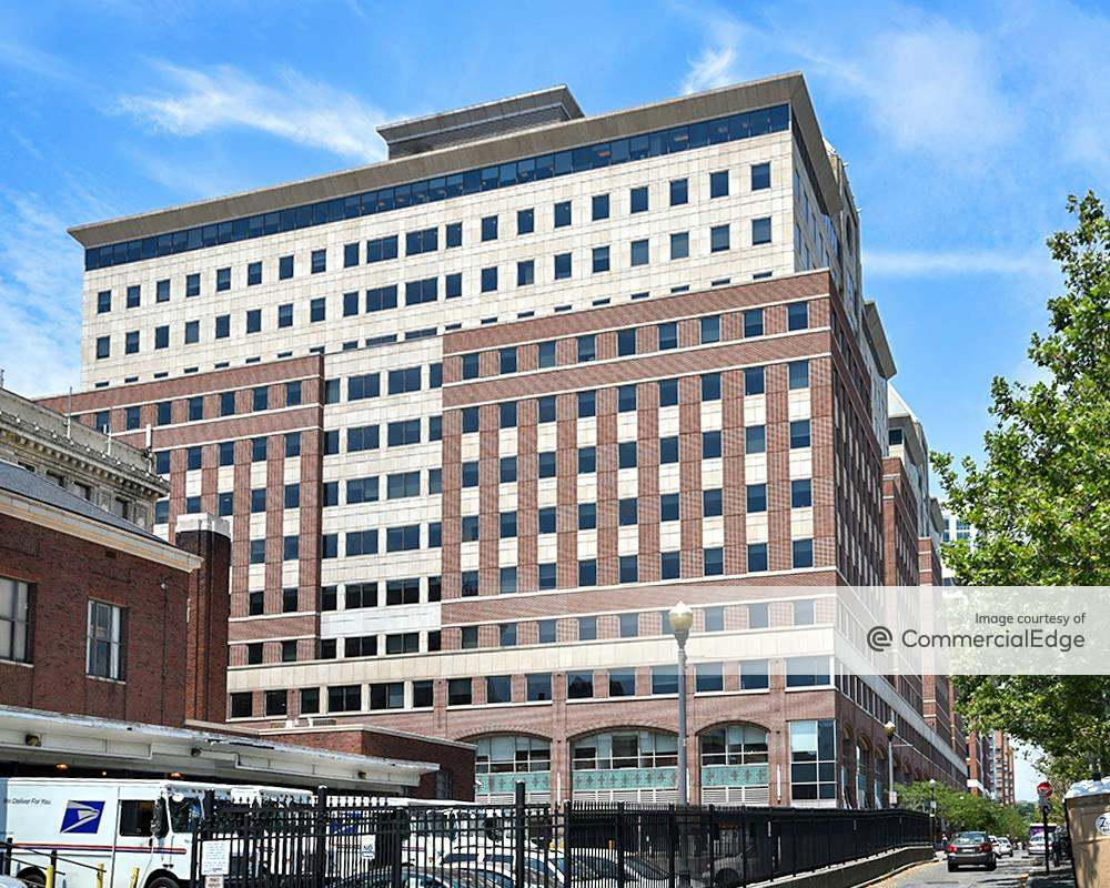 Waterfront Corporate Center I 111 River Street, Hoboken, NJ Office